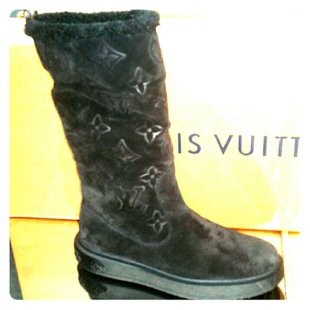 🖤Luis Vutton Boots🖤